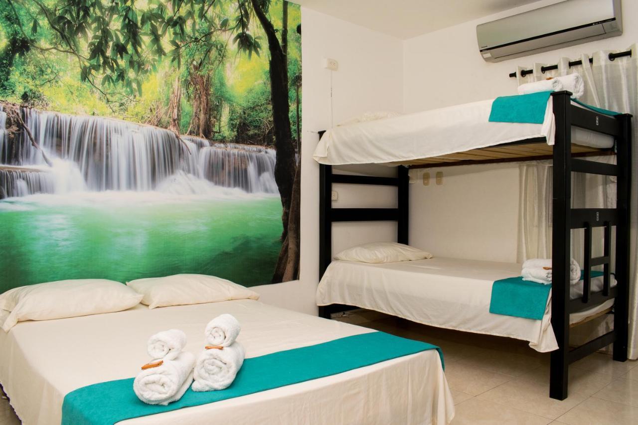 Hotel Agua Dulce サンタ・マルタ エクステリア 写真