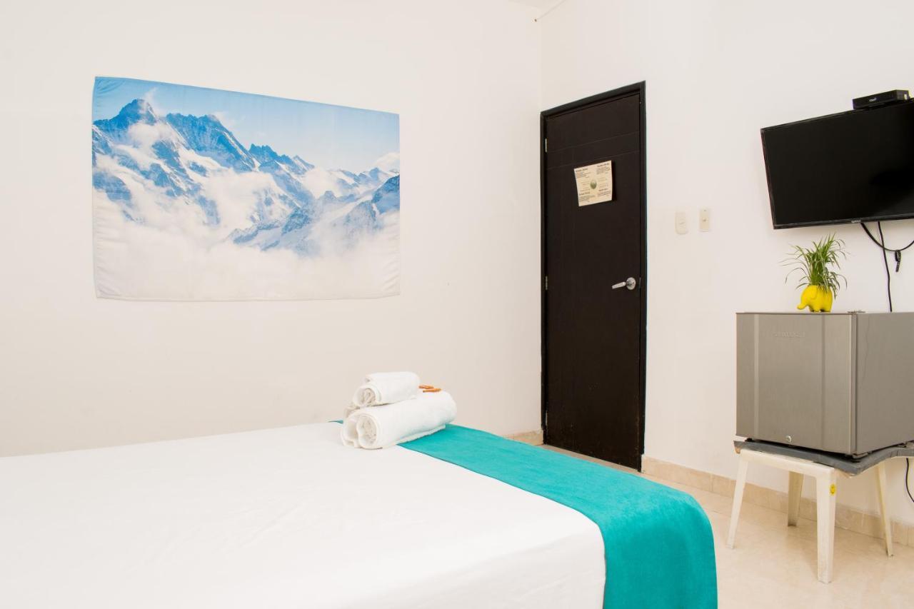 Hotel Agua Dulce サンタ・マルタ エクステリア 写真