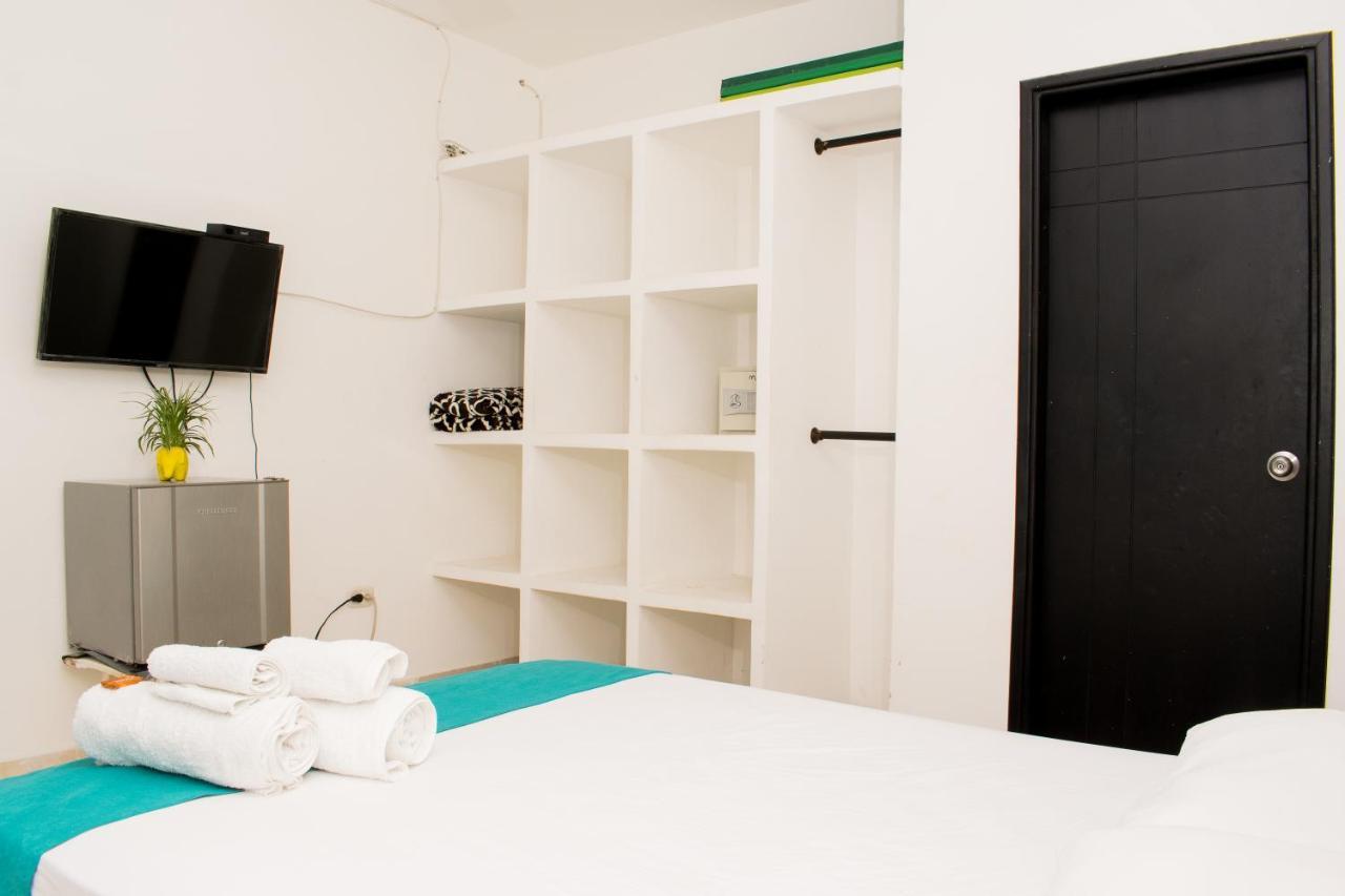 Hotel Agua Dulce サンタ・マルタ エクステリア 写真